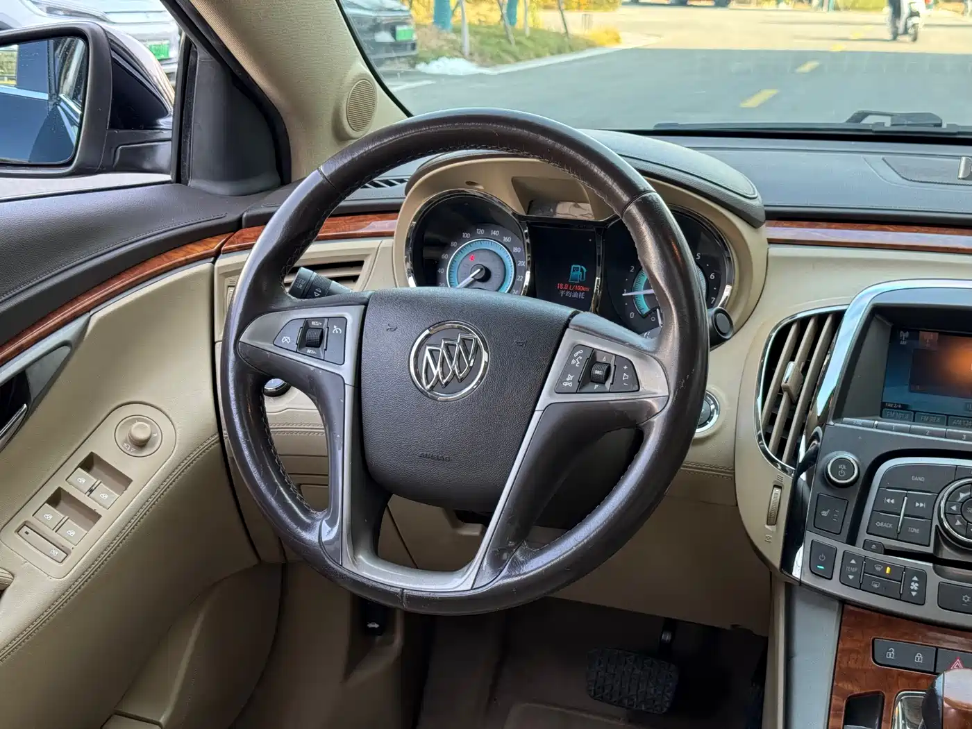 Buick LaCrosse 2011 2.4L SIDI Luxury Edition фото 8