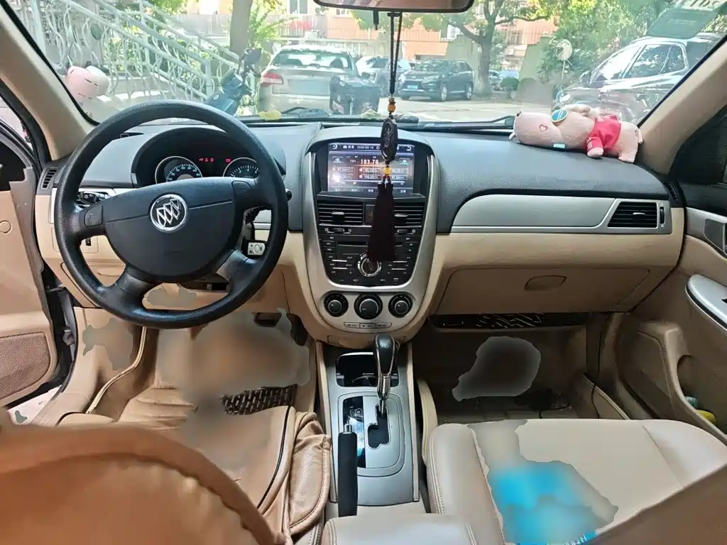 Фото 13 - Buick Excelle