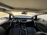 Фото 8 - Geely Vision X3