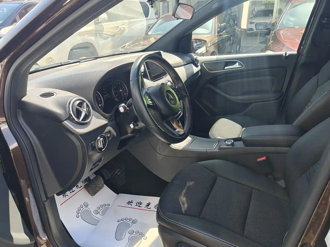 Mercedes-Benz B-Class 2015 B 200 Dynamic фото 4