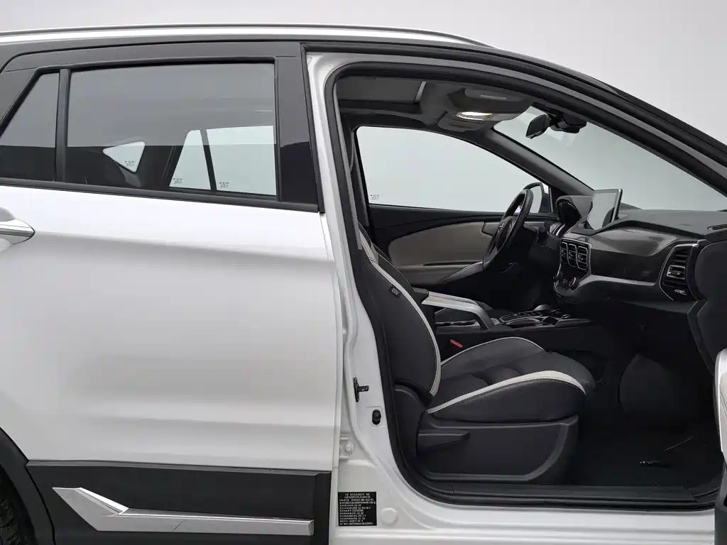 Haima 6P 2020 2021 1.2T PHEV Long Range Luxury