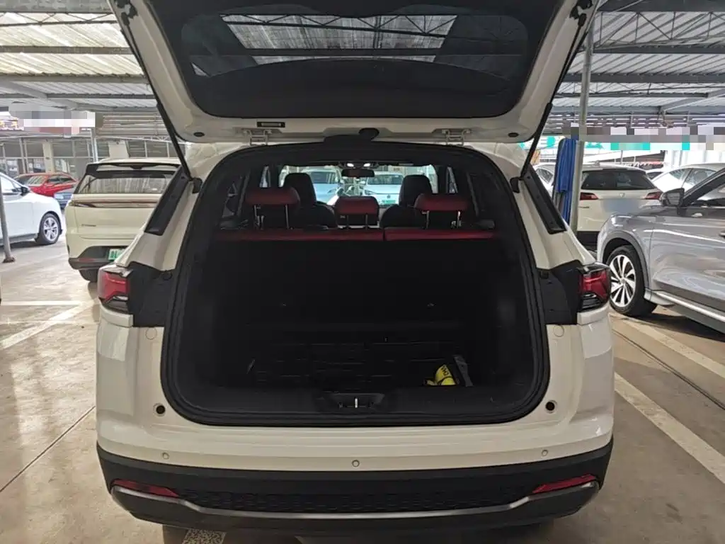 Changan CS35 PLUS 2025 2023 Enjoyment Edition 1.4T DCT Luxury