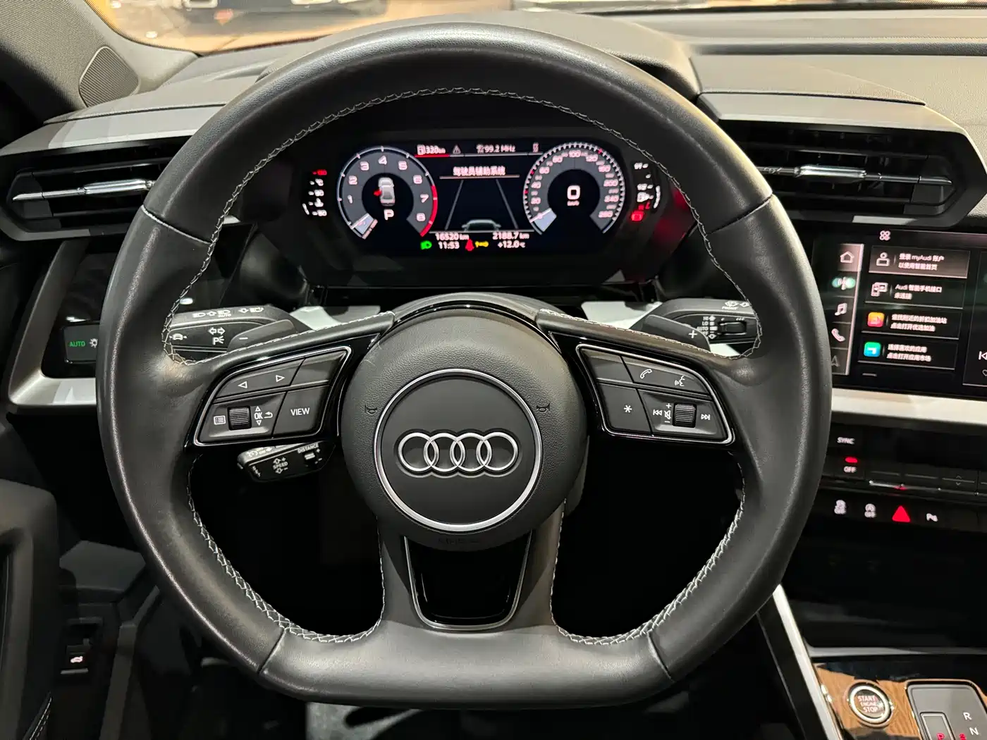 Audi A3 2024 Model A3L Limousine 35 TFSI Fashion Sport фото 8
