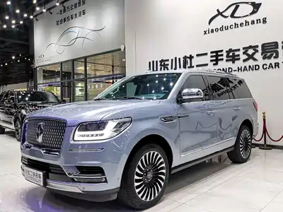 Lincoln Navigator