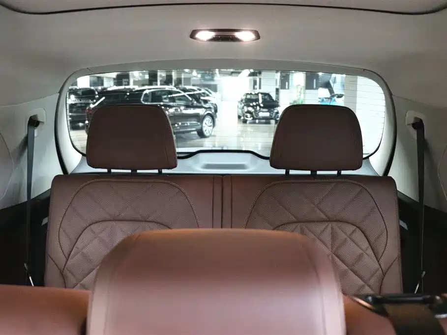 BMW X7 2023 xDrive40i Leading Luxury Package фото 19