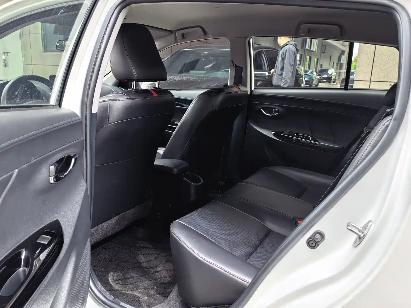 Toyota YARiS L Zhi Xuan 2021 Zhi Xuan X 1.5L CVT Luxury Edition фото 7