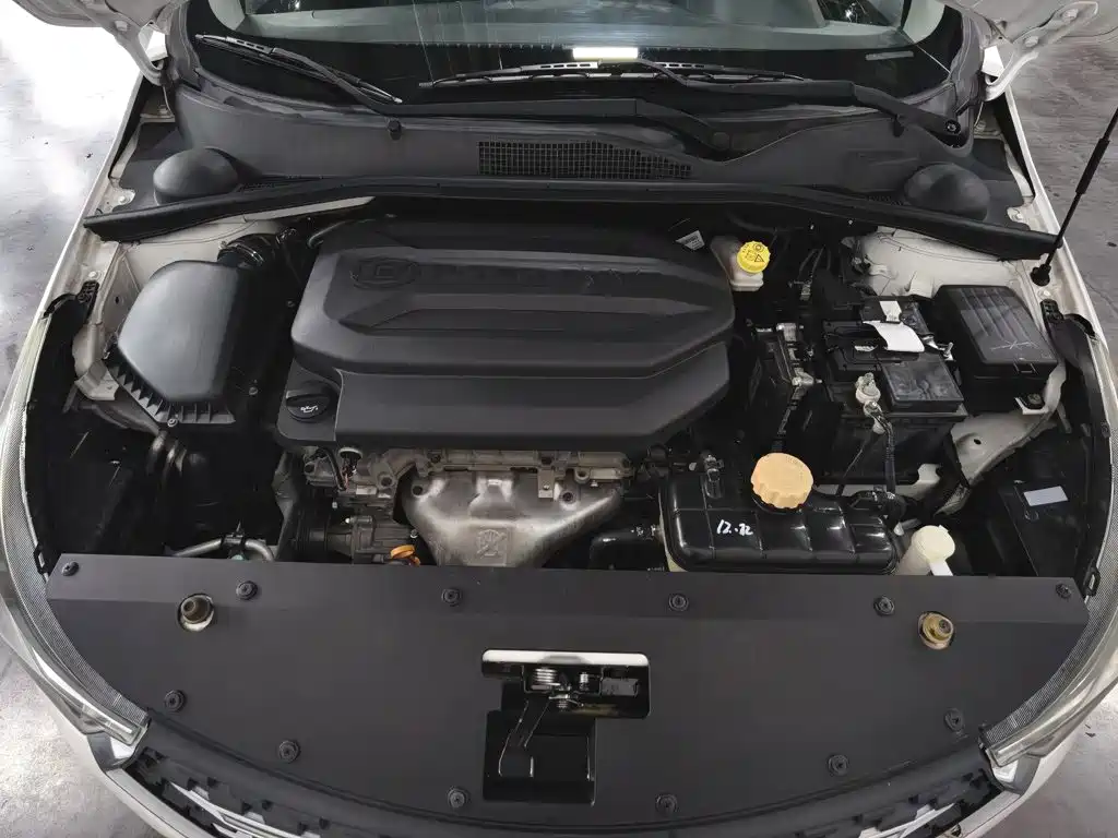 Baojun 310W 2018 2018 1.5L Auto Luxury China V
