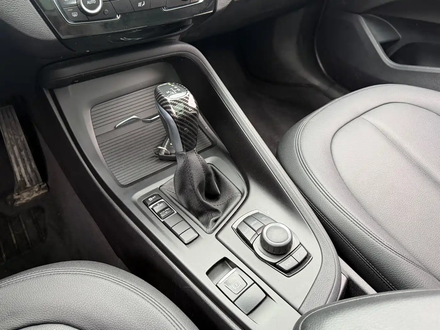 BMW X1 2018 sDrive18Li Fashion Model фото 20