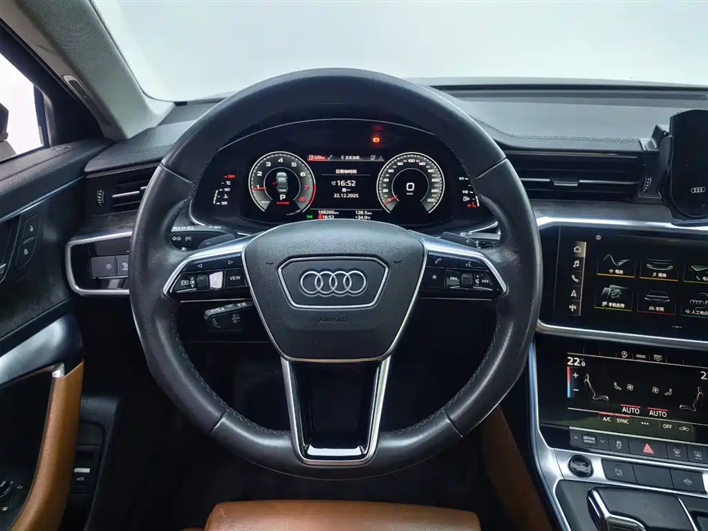 Audi A6L 2021 45 TFSI Exclusive Elegance фото 23