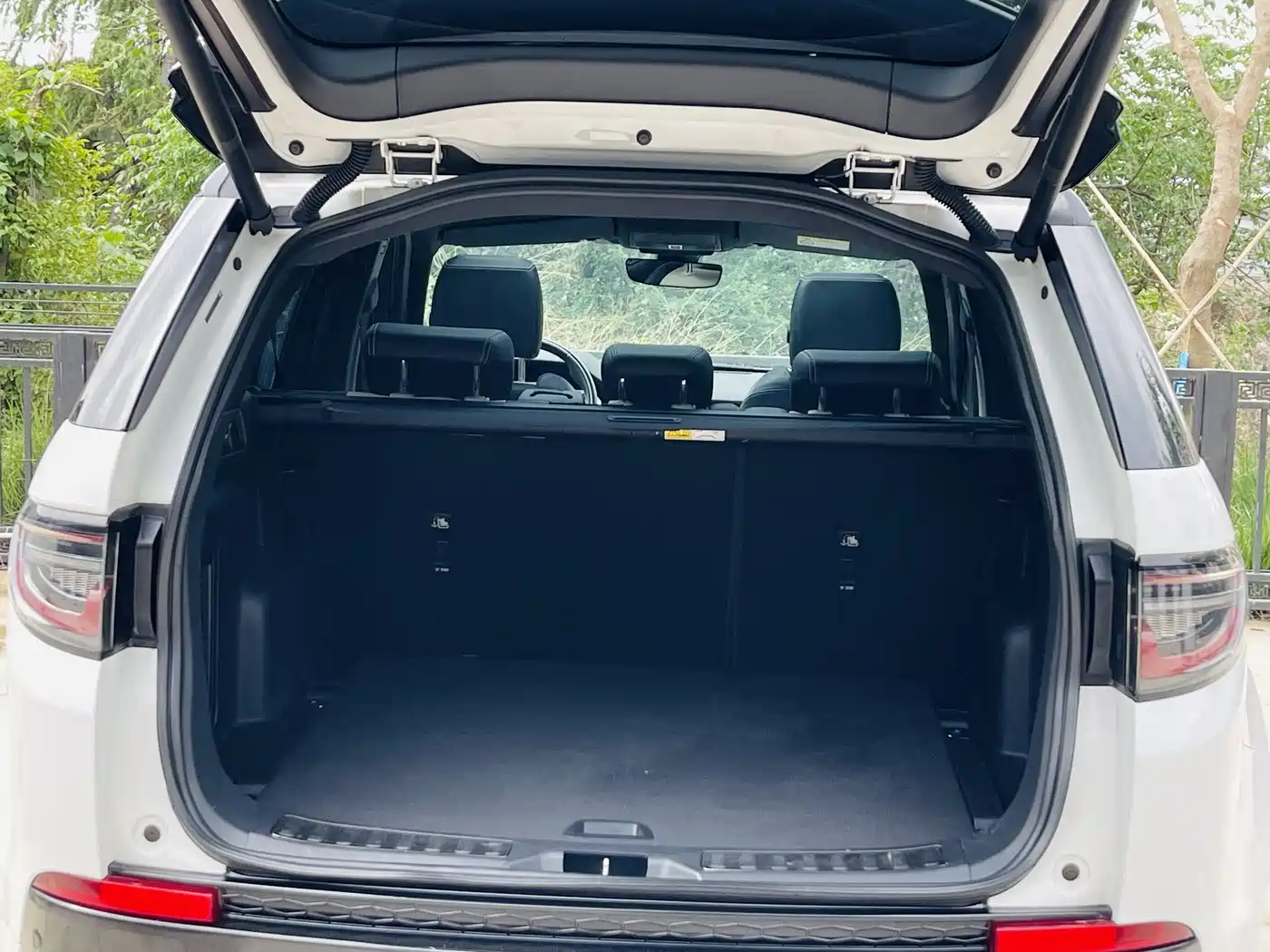 Land Rover Discovery Sport 2021 249PS R-Dynamic S Performance Edition фото 16