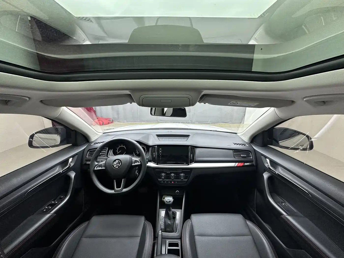 Škoda Kamiq 2022 GT 1.5L Automatic Ultimate Edition фото 11