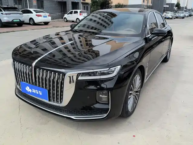 Hongqi H9 2.0T, Smart Connect Flagship