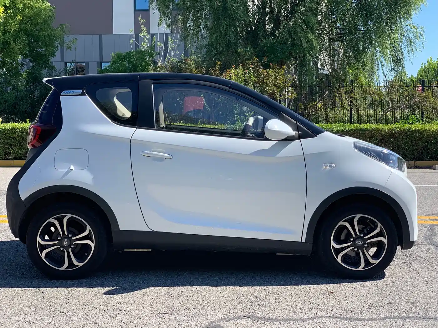 QQ New Energy Little Ant 2020 2019 4-Seater Smart Enjoy Edition 35kWh