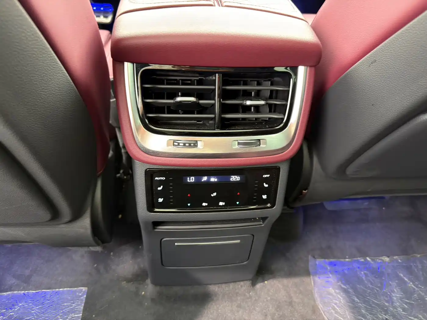 Hongqi E-HS9 2022 660km Qi Chang Edition (6-seater) фото 15