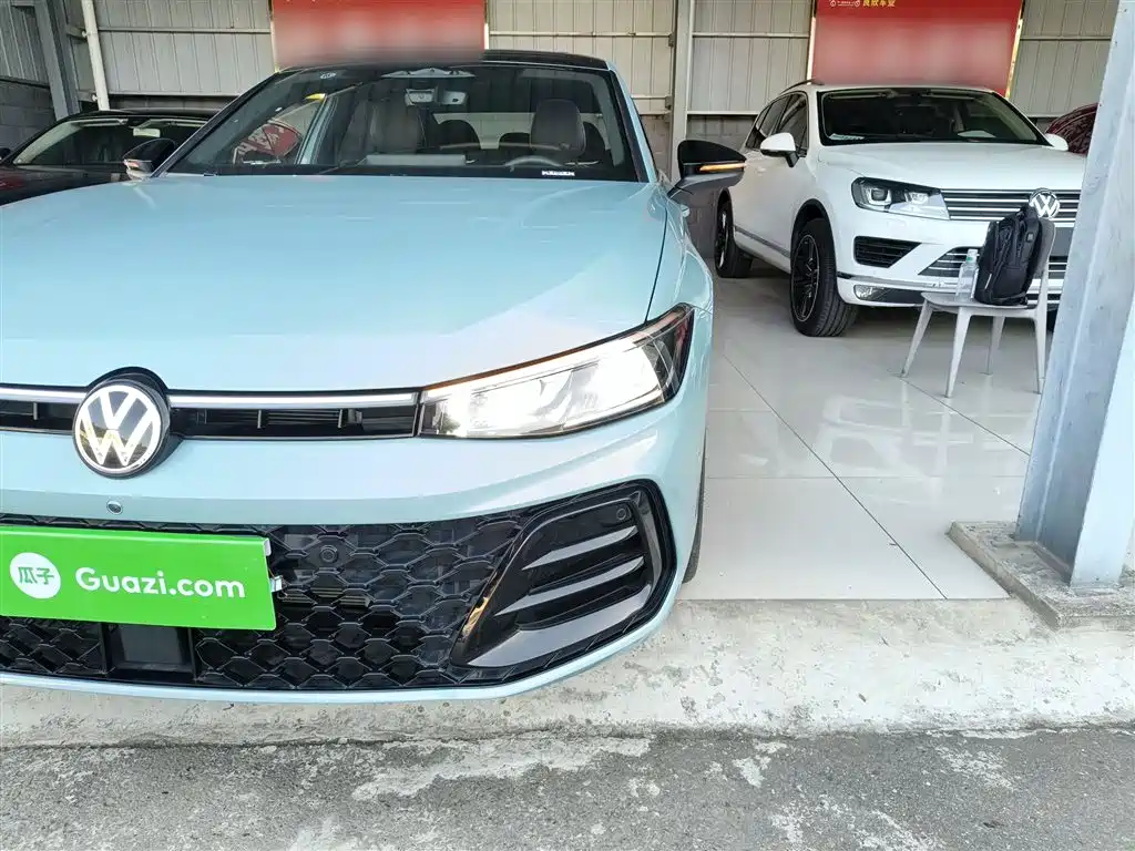 Volkswagen Passat 2025 Model Pro 380TSI Starlight Dragon Premium Edition фото 24