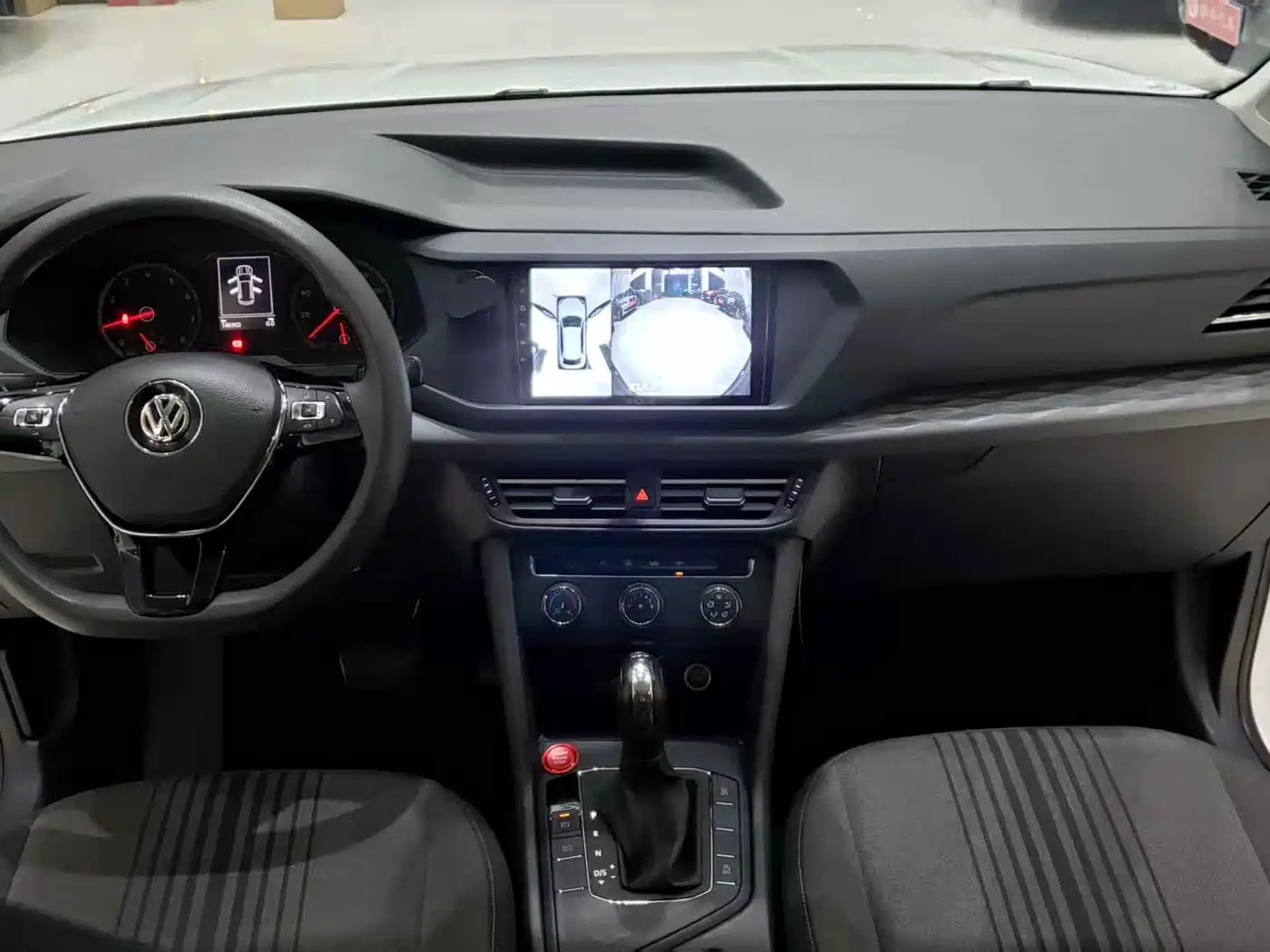 Volkswagen Tharu 2019 Model 280TSI 2WD Trend Edition China VI фото 15