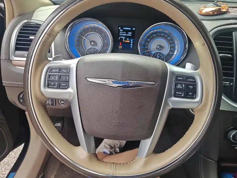 Chrysler 300C (Import) 2015 2014 3.0L Excellence Edition