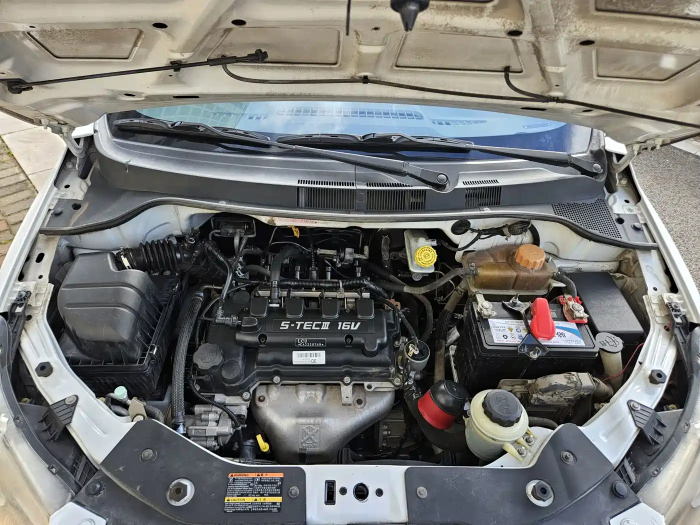 Chevrolet Sail 2013 2013 Sedan 1.4L AMT Premium Edition