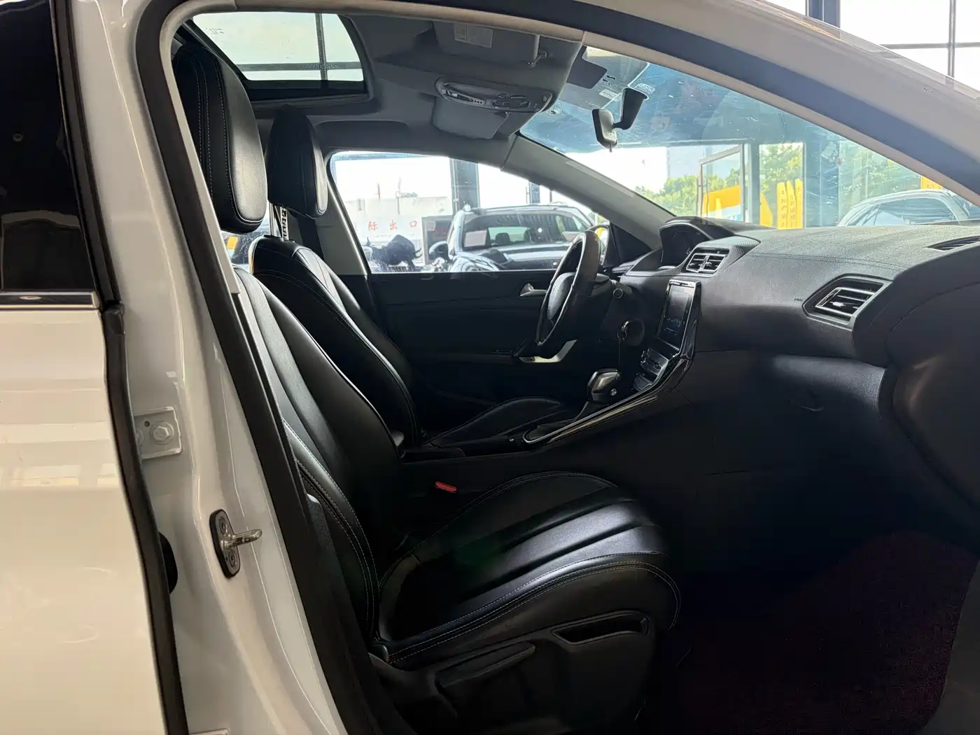Peugeot 308 2018 2018 1.6L Auto Luxury Edition