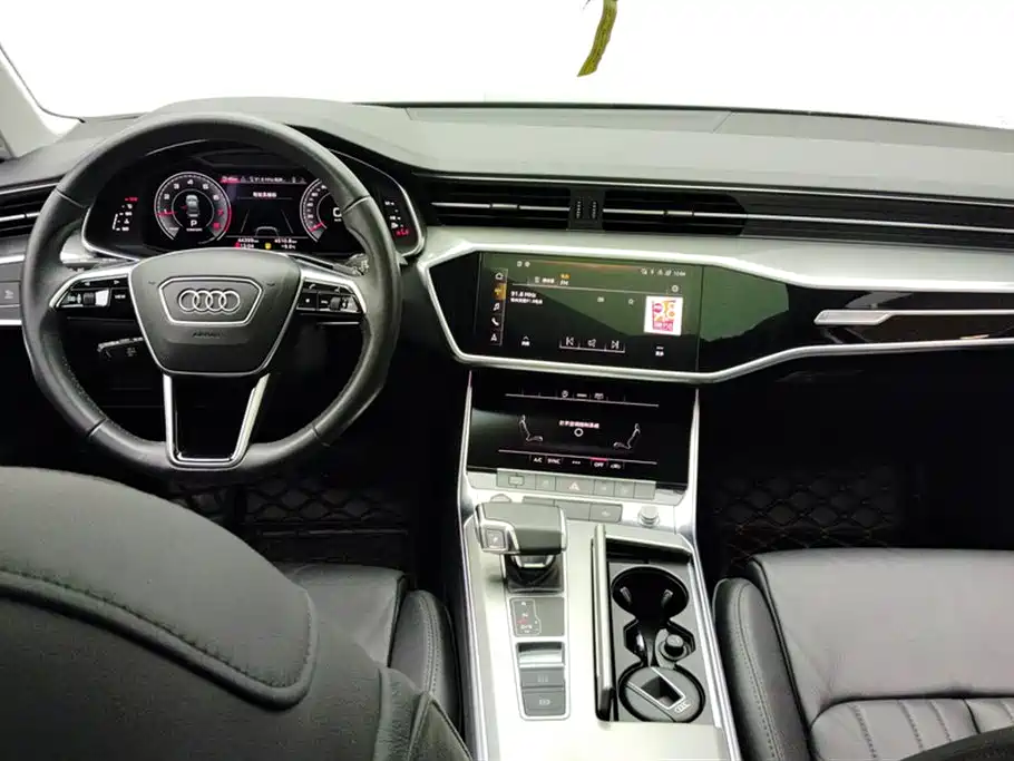 Audi A6L 2021 40 TFSI Luxury Elegance фото 12