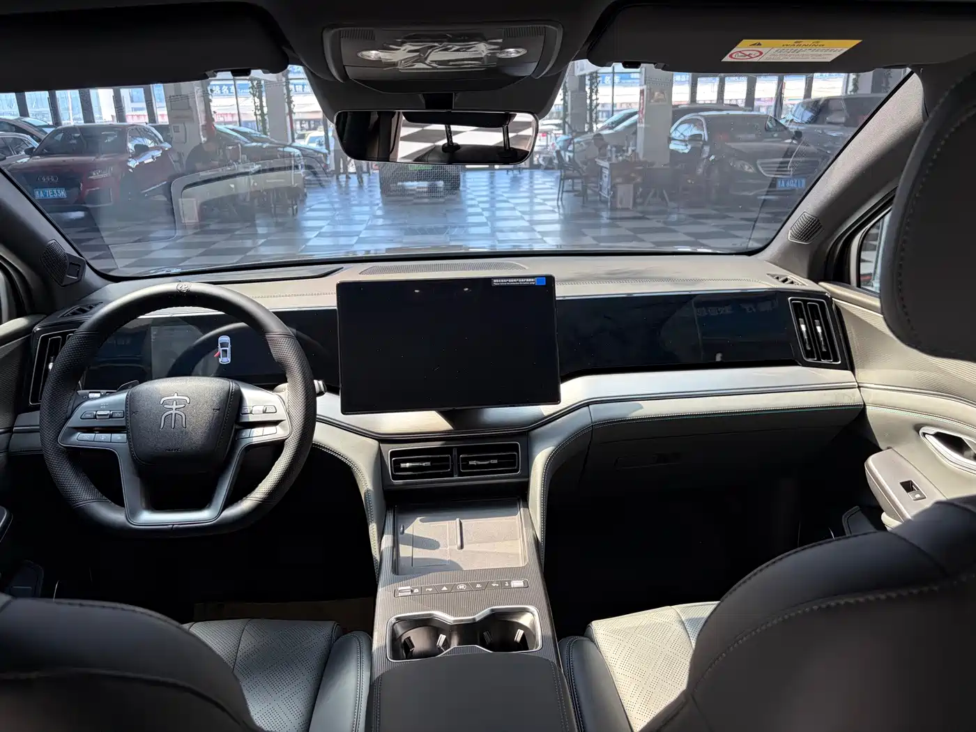 Фото 8 - BYD Song L DM-i