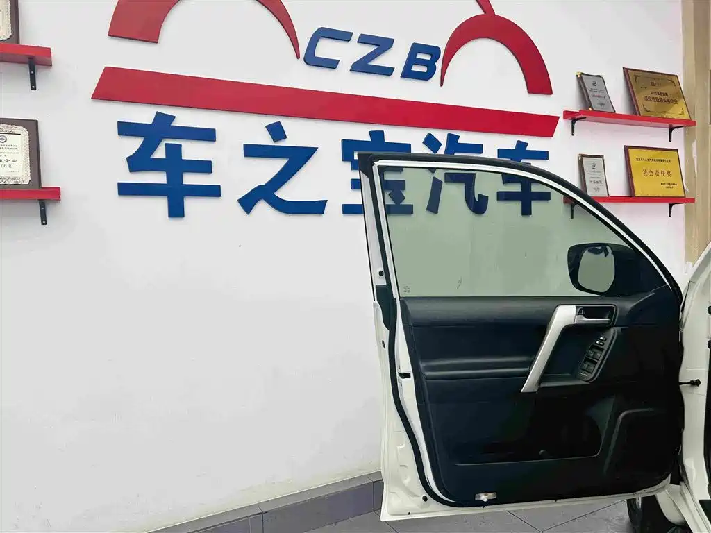 Toyota Prado 2020 2019 3.5L Automatic TX-L Zunxiang Edition with Rear-mounted Spare Tire