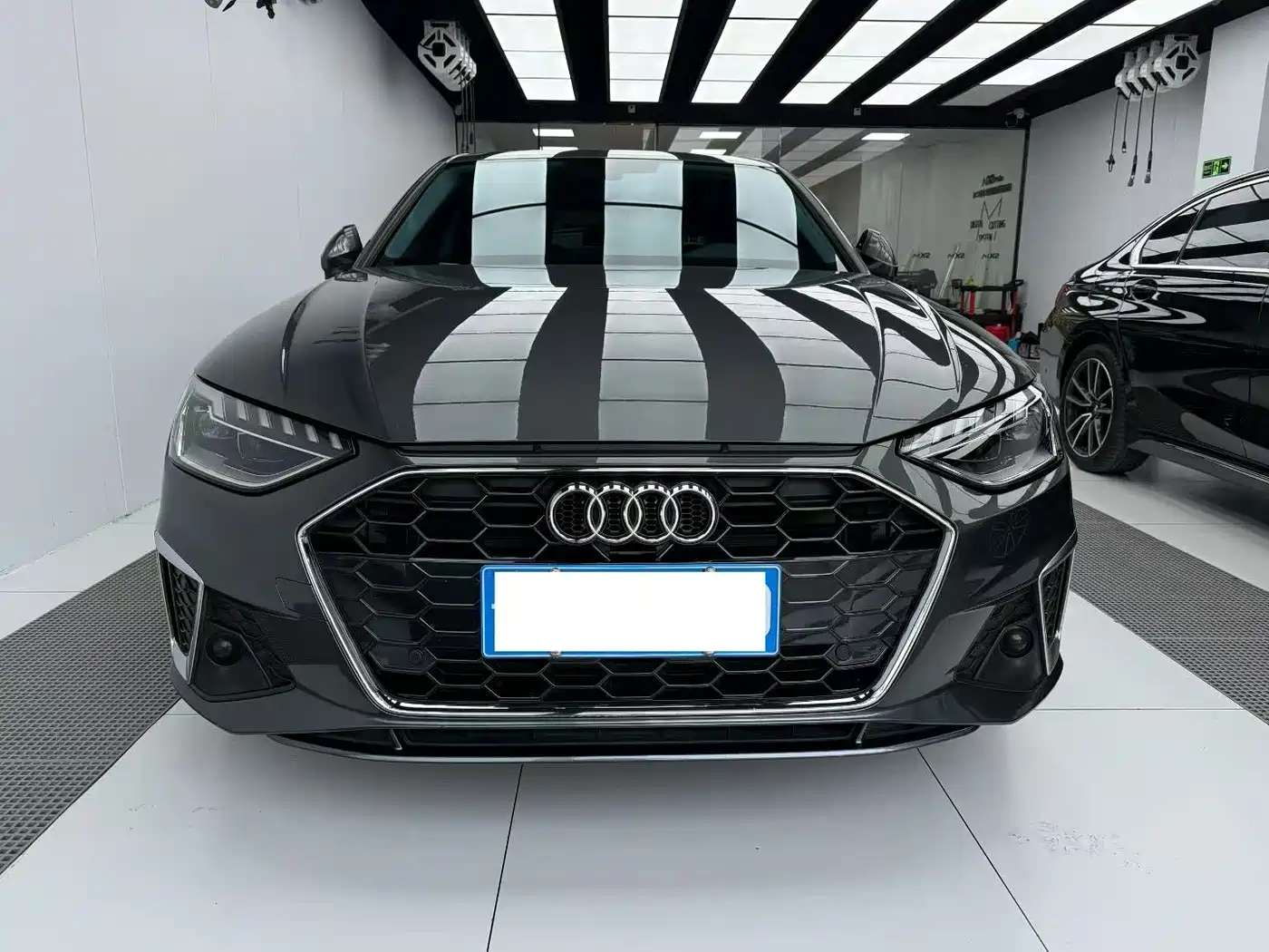 Audi A4L 2020 40 TFSI Fashion Dynamic Edition фото 2