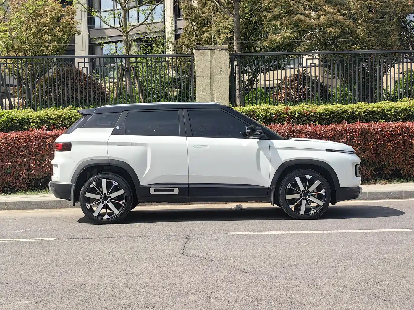 GEELY AUTOMOBILE GEELY ICON