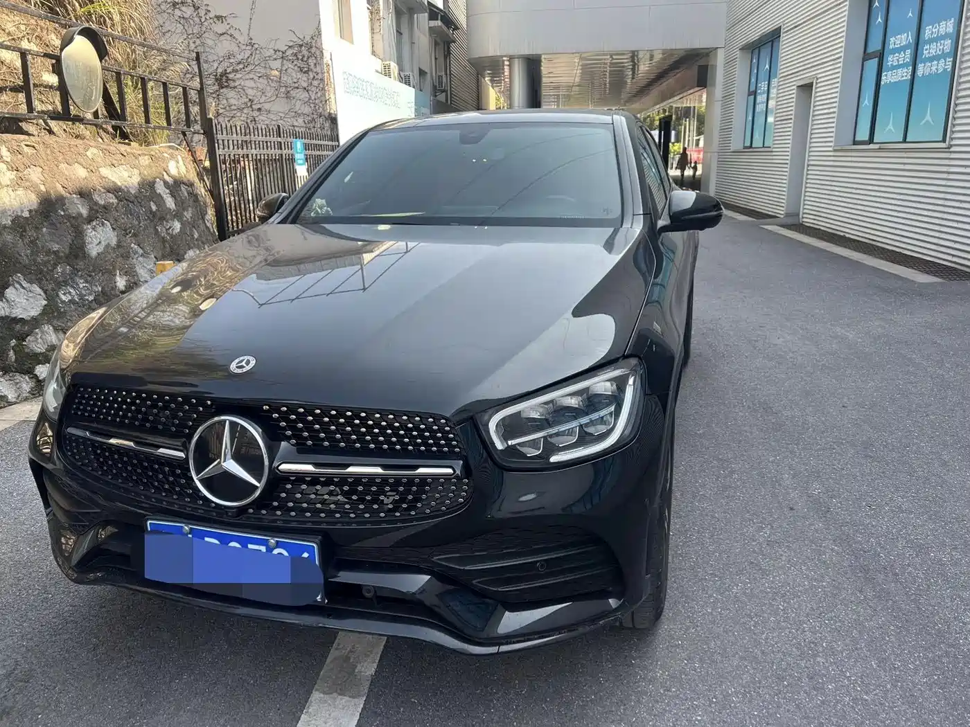 Mercedes-Benz GLC Coupe 2022 GLC 260 4MATIC Coupe SUV фото 8