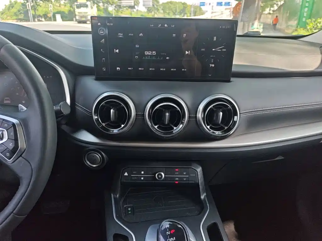 WEY VV6 2020 2021 2.0T 2WD Smart Enjoyment+