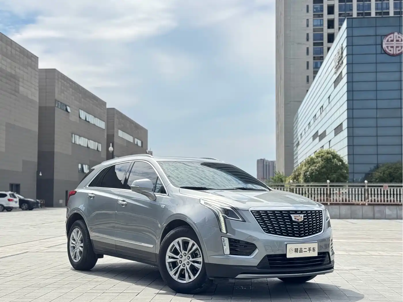 Cadillac XT5 2021 2.0T 2WD Luxury Edition фото 3