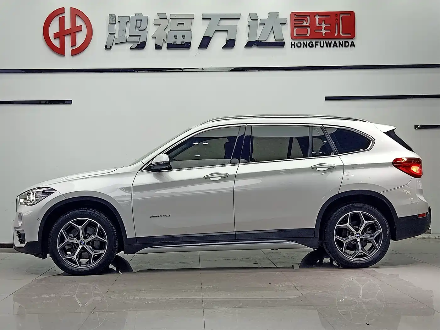 BMW X1 2016 xDrive20Li Luxury Model фото 7