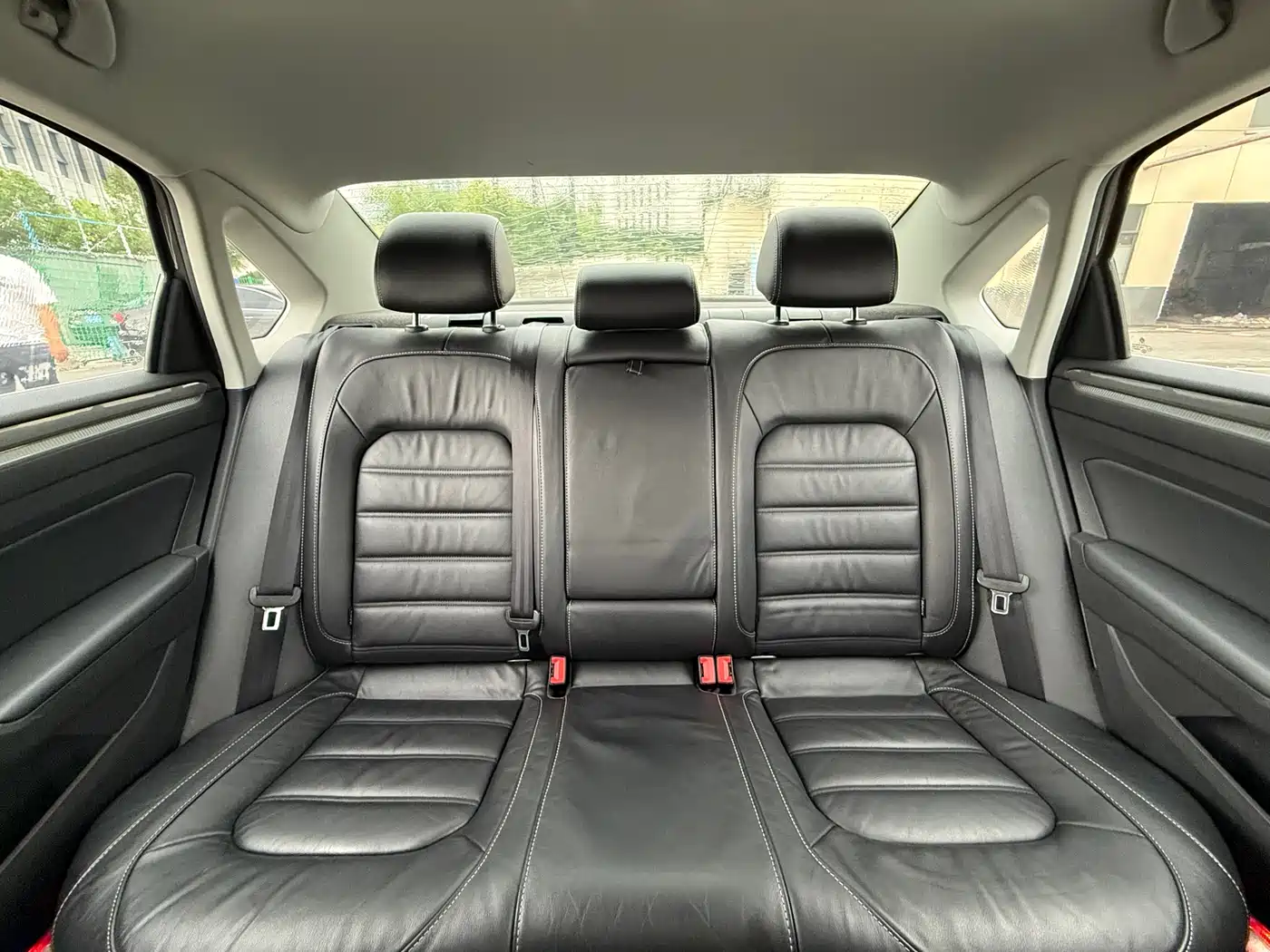 Volkswagen Passat 2017 330TSI DSG Prestige фото 15