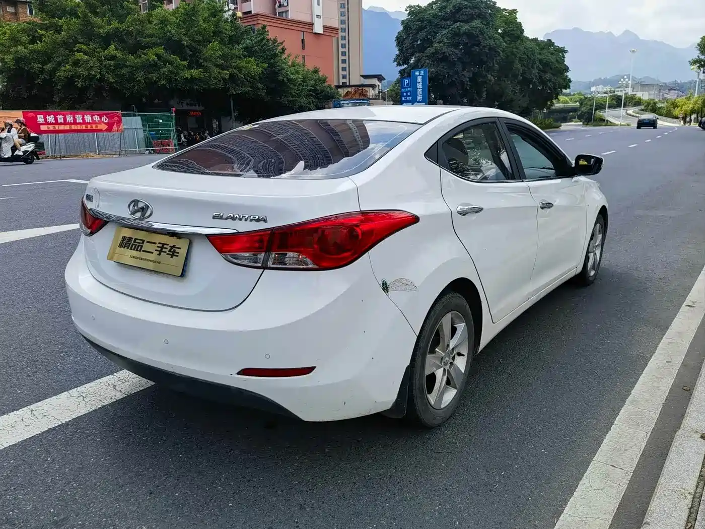 Hyundai Langdong 2012 1.6L Automatic Leading фото 6