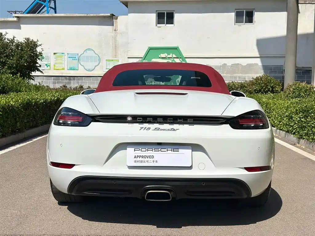 Porsche 718 2016 Boxster 2.0T фото 7