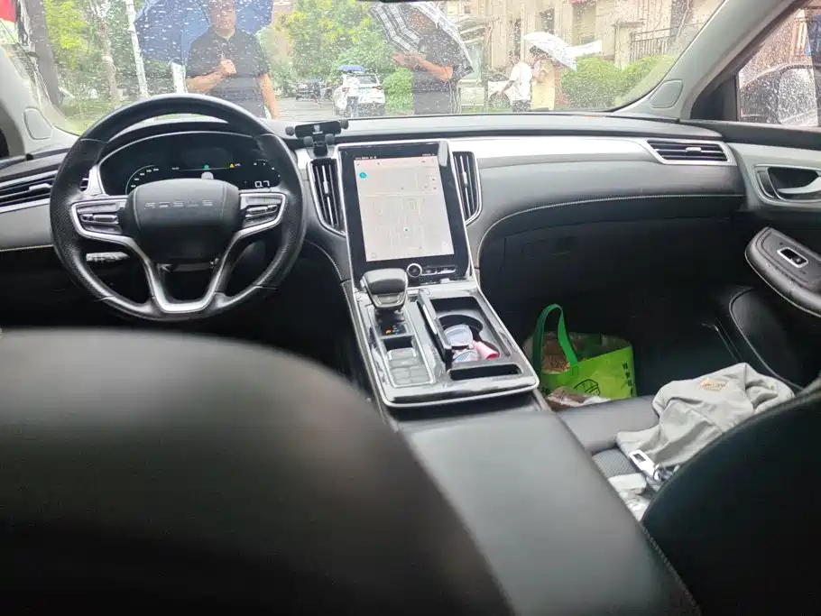 Roewe i6 MAX 2020 2020 300TGI Automatic Cool Sky Intelligent Drive Supreme Edition