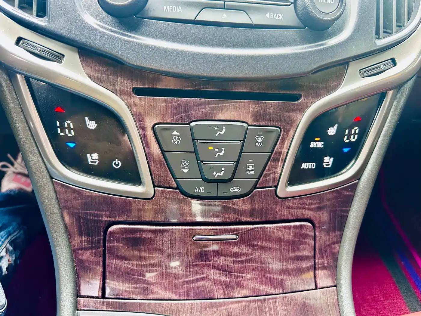 Buick LaCrosse 2013 2.4L SIDI Luxury Comfort фото 14