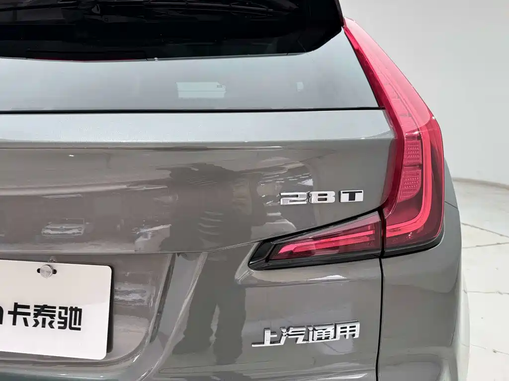 Cadillac XT4 2019 2018 Model 28T 2WD Technology