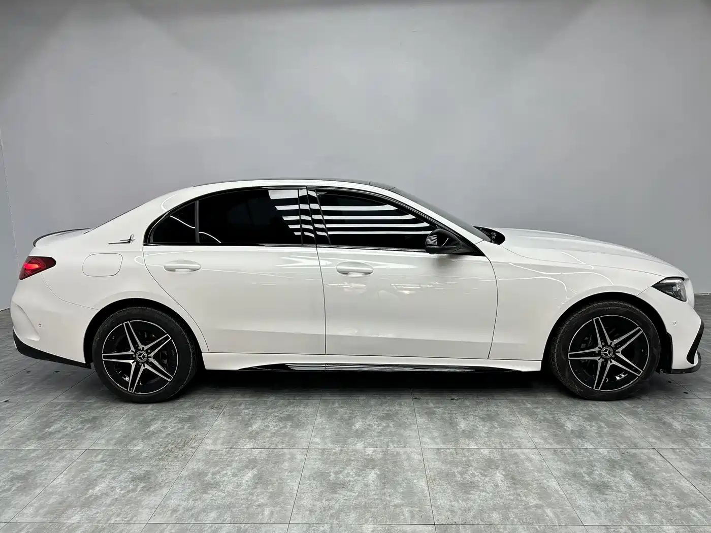 Mercedes-Benz C-Class 2024 Facelift III C 260 L Night Sport Edition фото 20