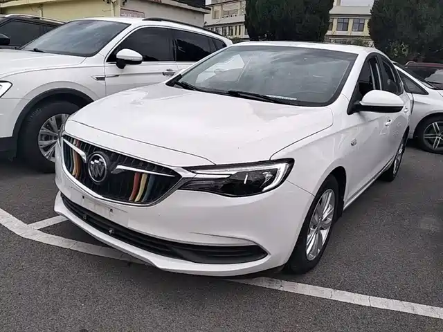 Buick Excelle Рестайлинг, Эталон, 1.5L, Автомат, Актив