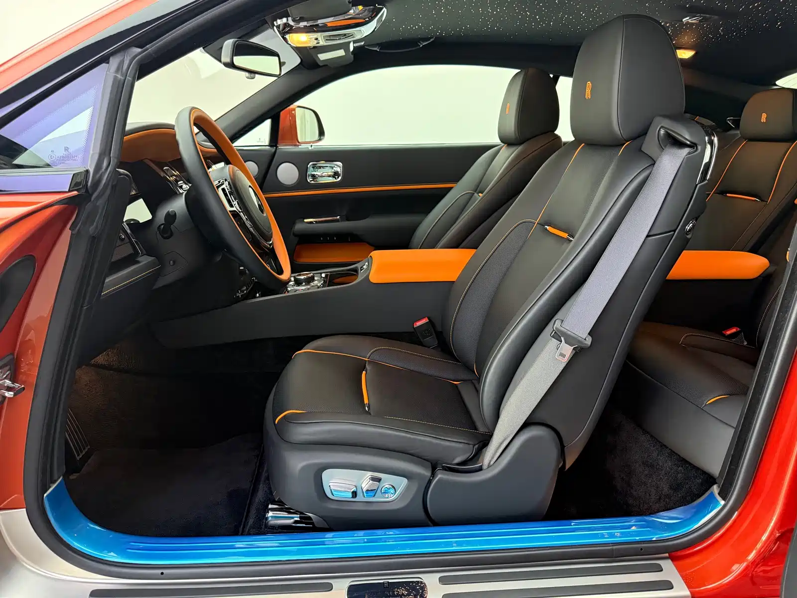 Фото 8 - Rolls-Royce Wraith