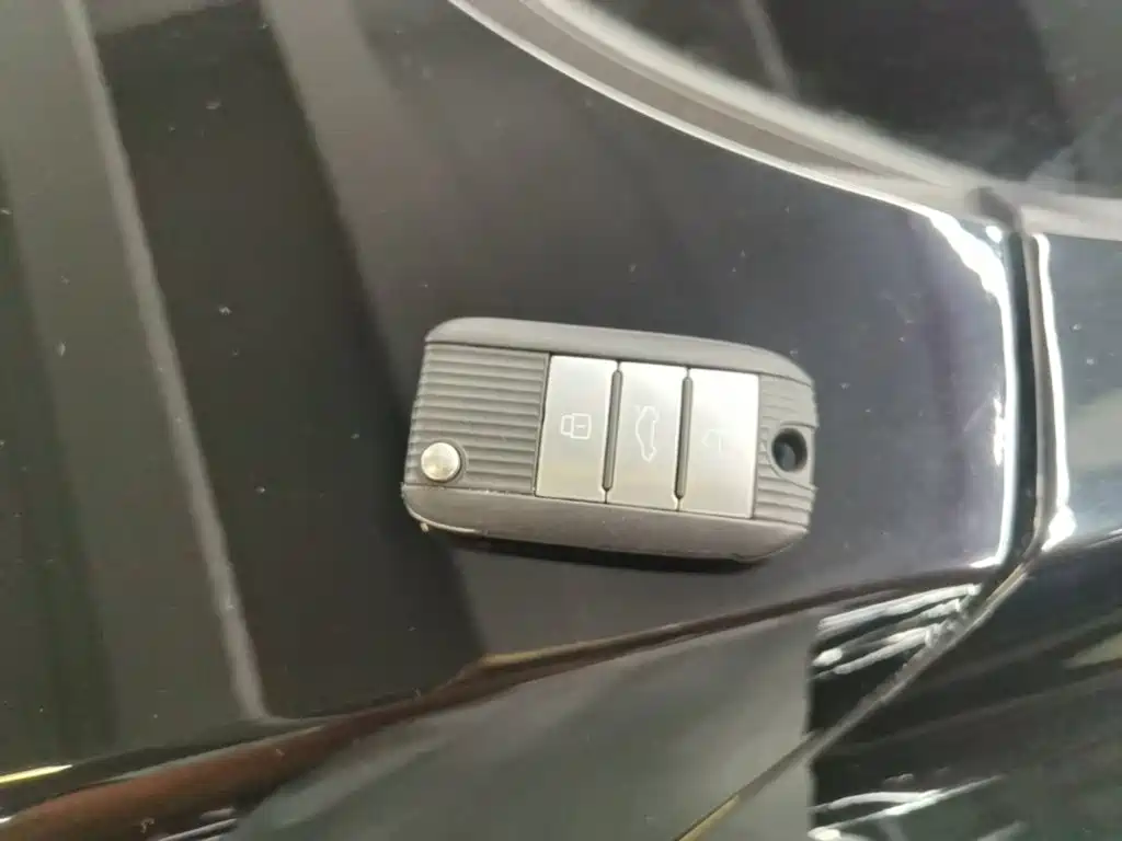 Roewe RX5 2016 2016 30T 4WD Automatic Internet Premium Edition