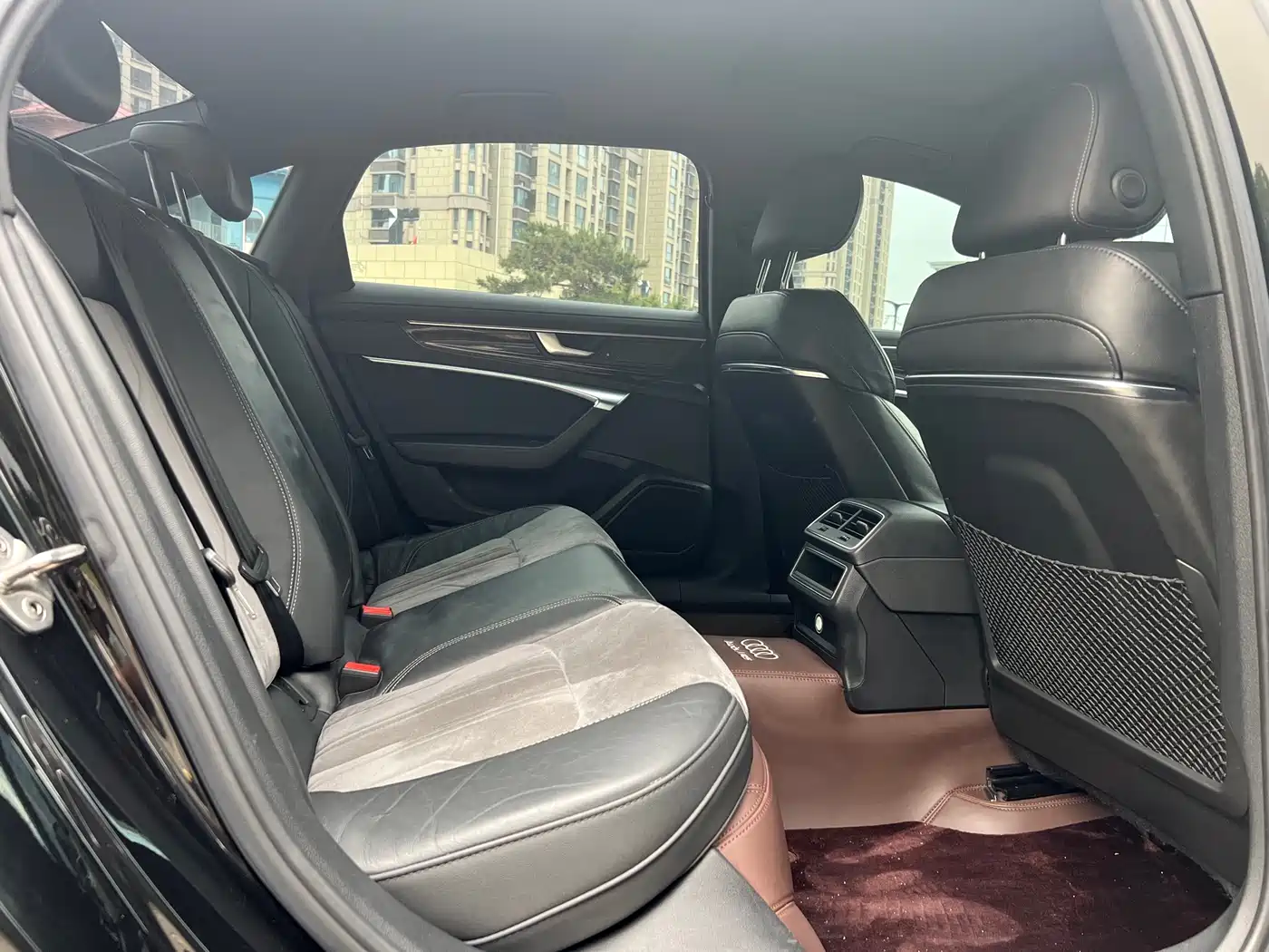 Audi A6L 2021 40 TFSI Luxury Sport фото 12