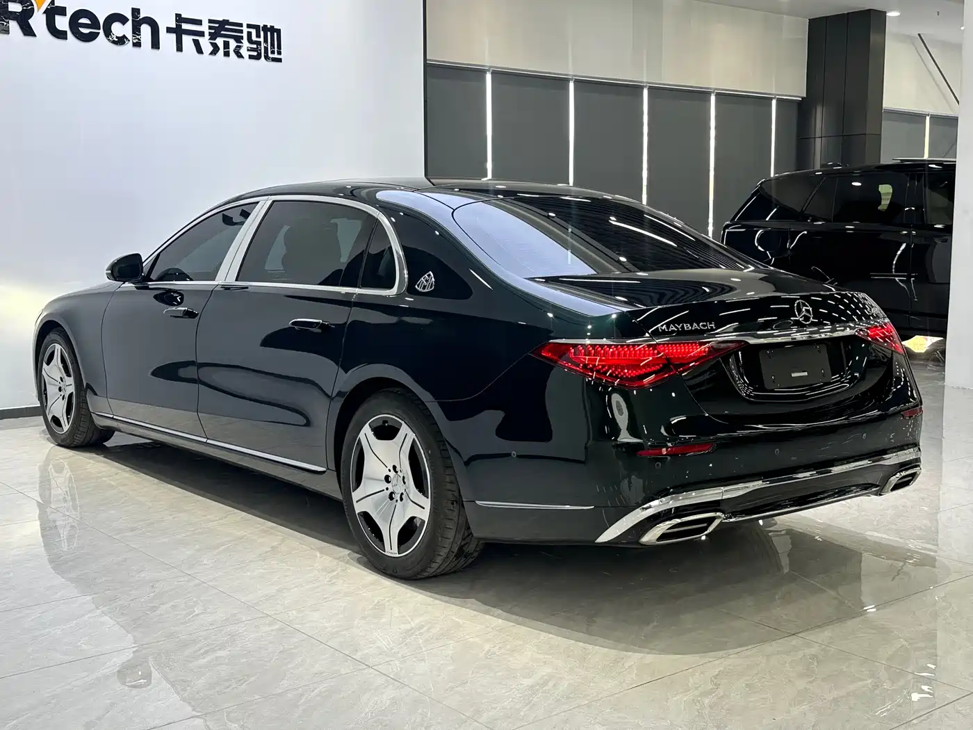 Mercedes-Benz Maybach S-Class 2025 Model S 480 4MATIC фото 6