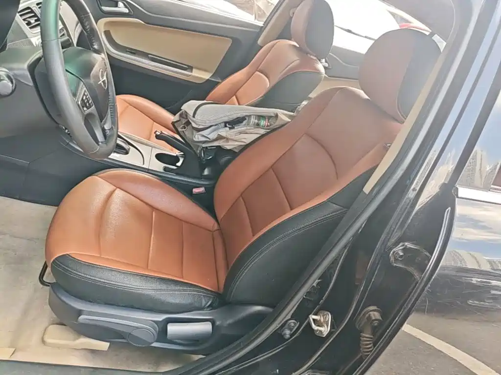 Haima Familia 2015 2014 M5 1.6L Automatic Elite