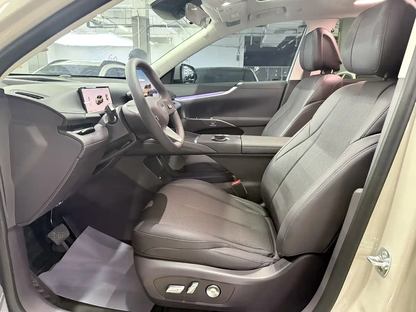 Buick Zhijing E7 2026 Model 1.5L Base Version фото 8