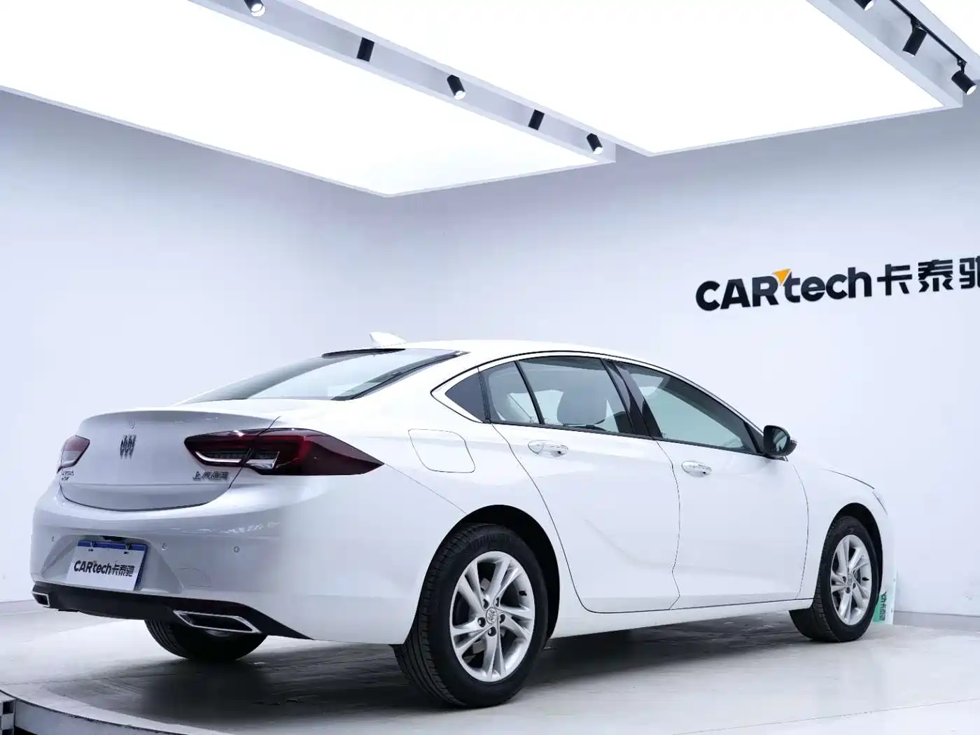 Buick Regal 2024 25T Ultra Comfort Edition фото 10