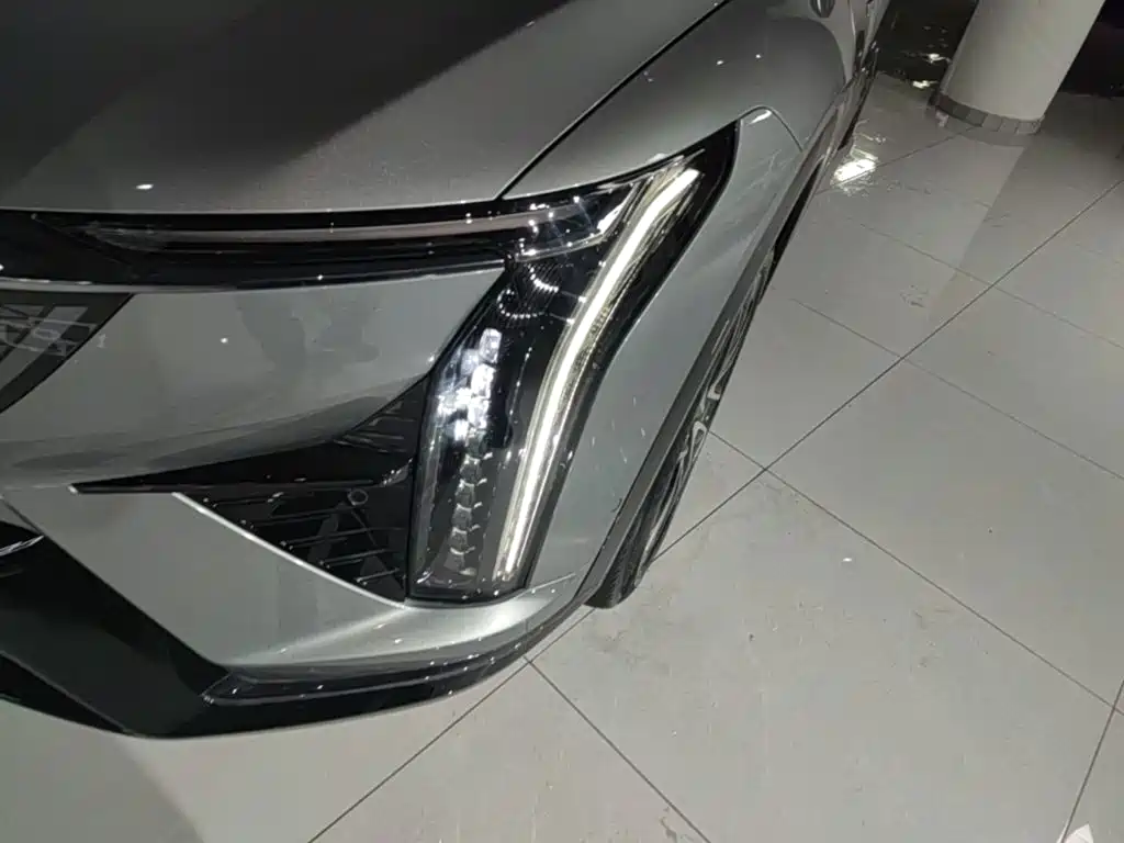 Cadillac IQ Ao Ge 2024 2024 AWD Long Range Edition