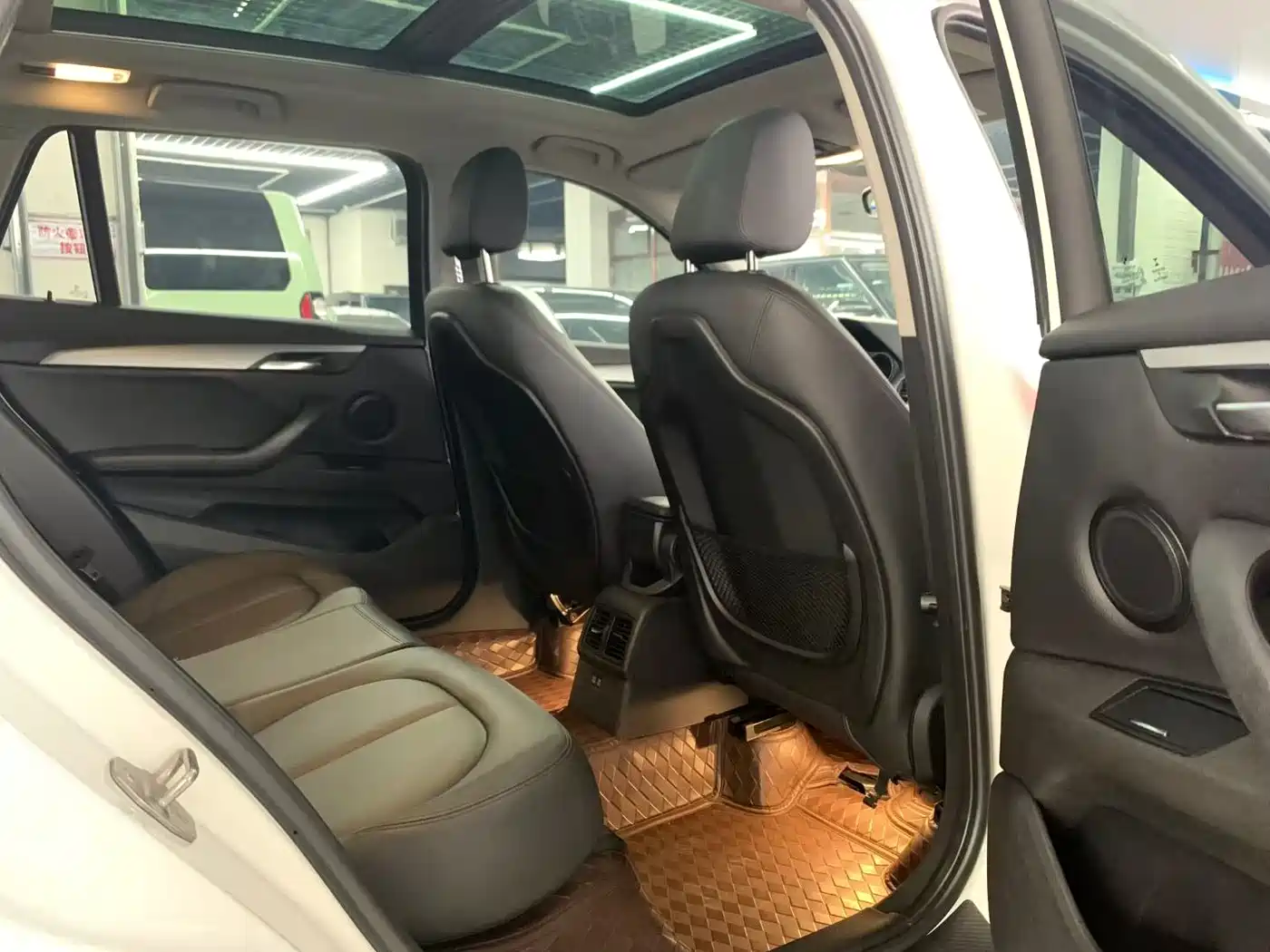 BMW X1 2019 sDrive18Li Fashion Model фото 6