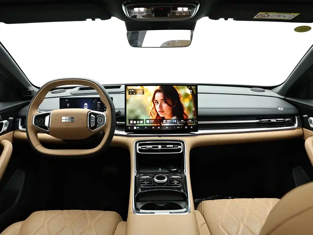 Geely Galaxy Galaxy A7 2025 EM-i фото 16